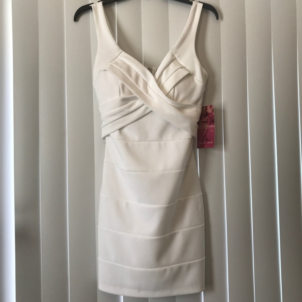White Banded Bodycon- Flattering Dress